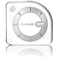�p���g���E�J���[�����L�[�E�f�U�C�� PANTONE colormunki
